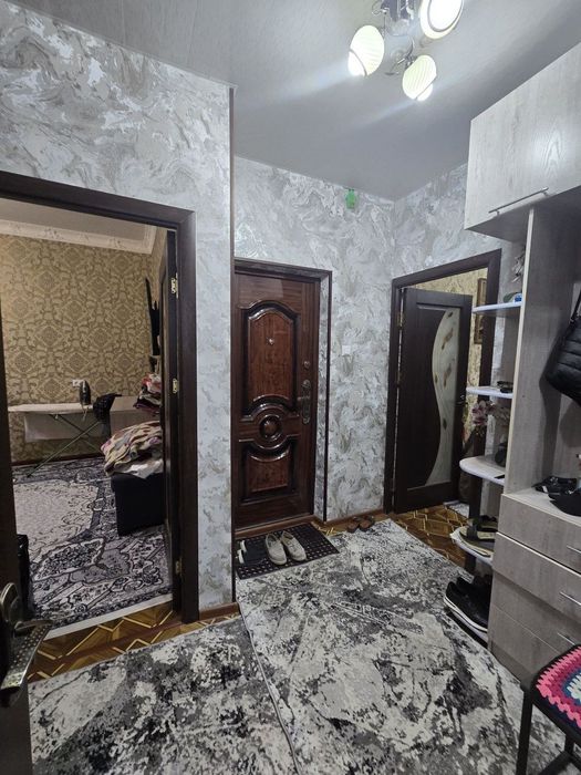 2 хонали 3 каватда жойлашган квартира сотилади. 4 каватли панельный до