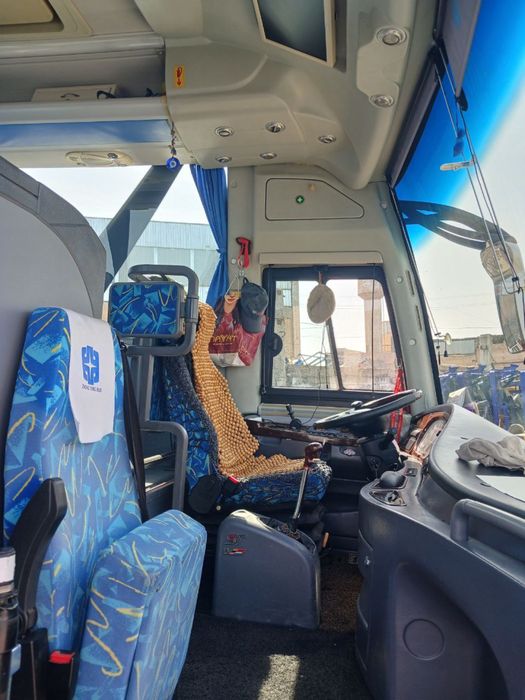 Продается автобус 2013 года