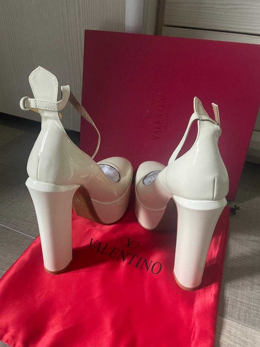 Pantofi cu toc si platforma Valentino Garavani