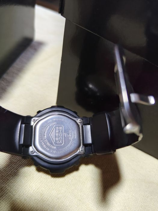 Vând ceas Casio G-SHOCK