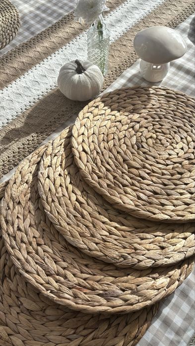 Подтарельники декор