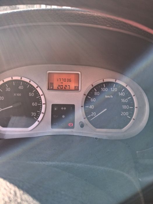 Dacia Logan  an 2005