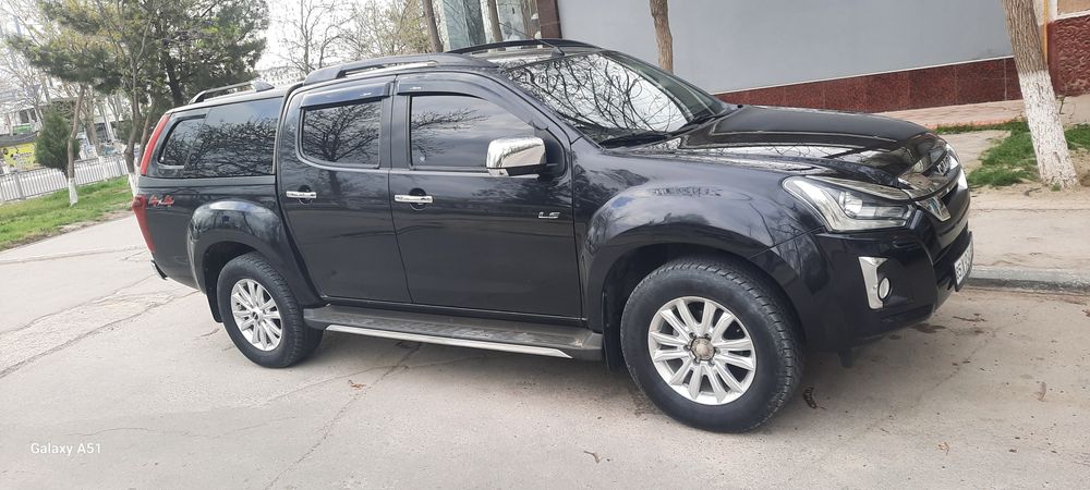 ISUZU D.MAX irbes pikap 4×4 Arendaga beriladi uzoq mudat kunlik