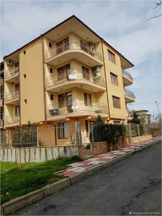 Семеен хотел VIVA2 – Приморско