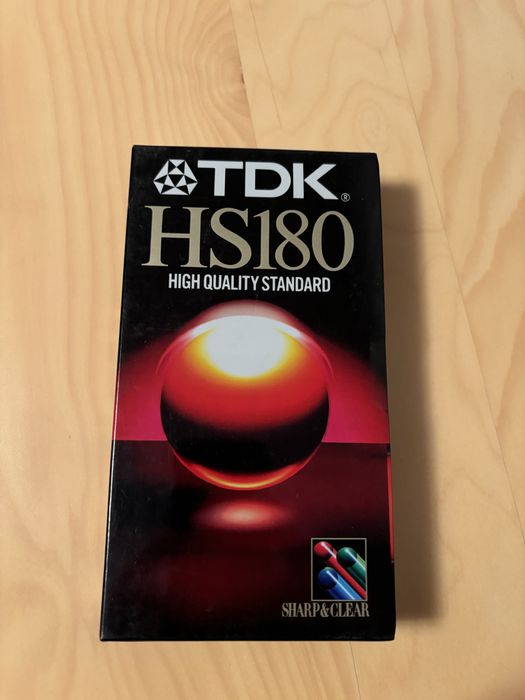 Чисто нова VHS касета 180min 3 часа запечатана