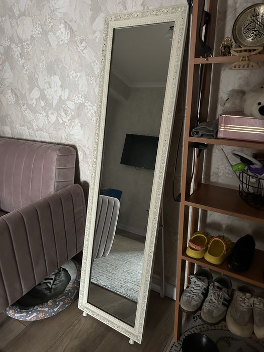 Зеркало напольное