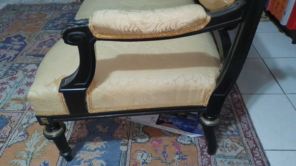 Canapea aurie stil Napoleon III plus fotolii