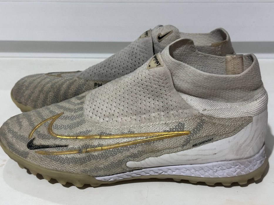 Бутсы Nike phantom
