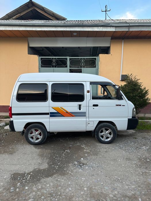 Damas srochno sotiladi