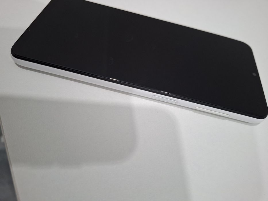 Продам Samsung A16