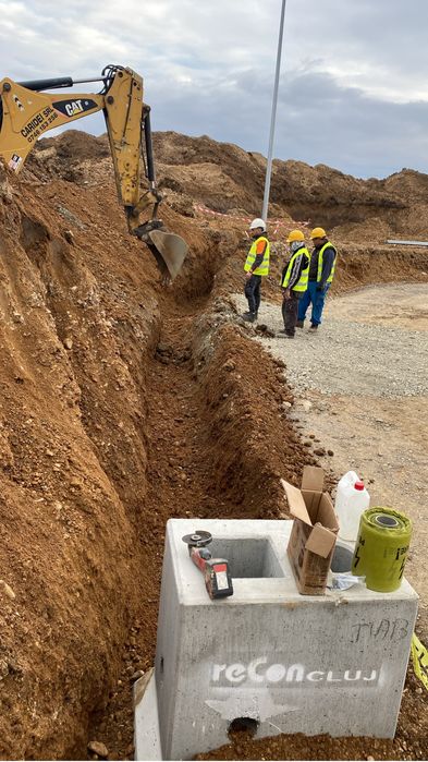 Firma cu 30 muncitori