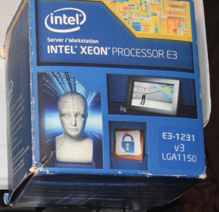 Продавам Процесор Xeon E3-1231 LGA1150 с оригинален охладител