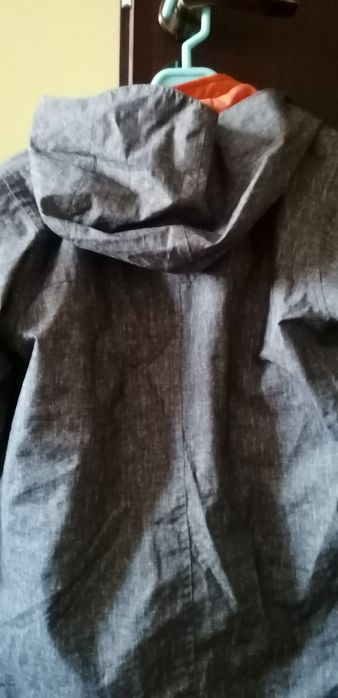 Geacă 2 în 1, Quechua, mărime 11-12 ani, preț 75 lei