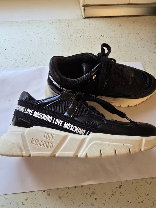 Pantofi piele femei 36 "Love Moschino"