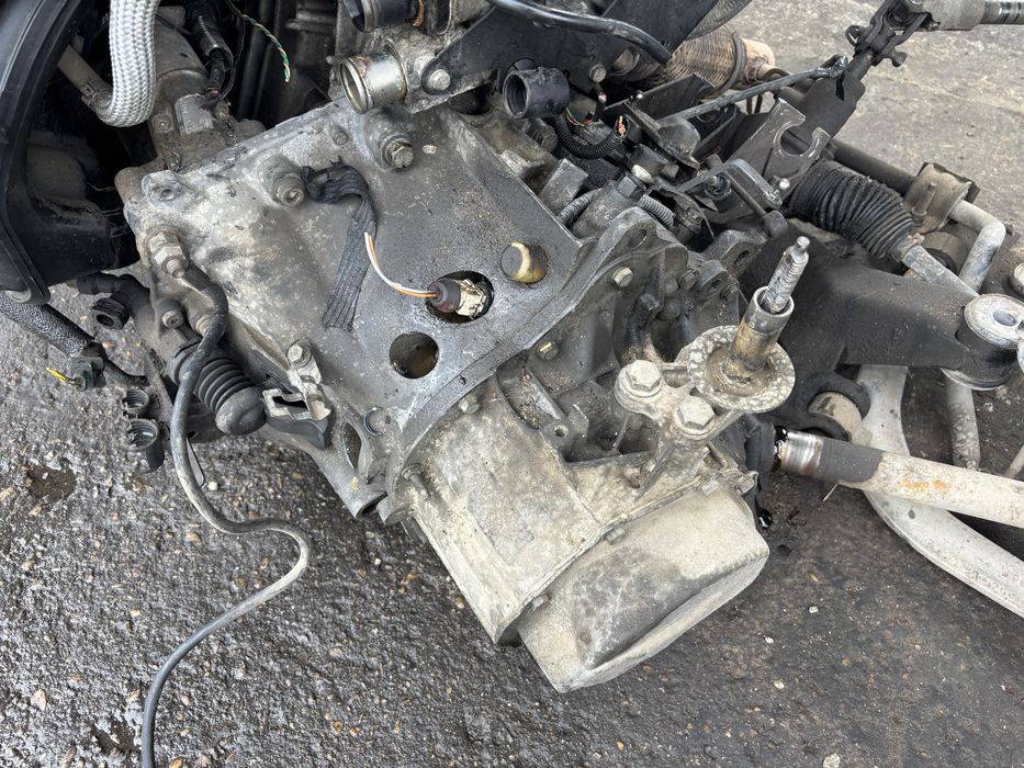 Peugeot 406  Пежо Двигател Скоростна кутия