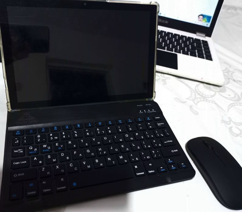 Планшет с клавиатурой