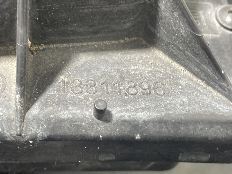 Carcasa filtru aer Opel Zafira C 2014 cod 13311896