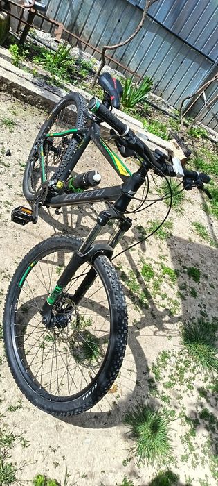 Bicicleta ca noua