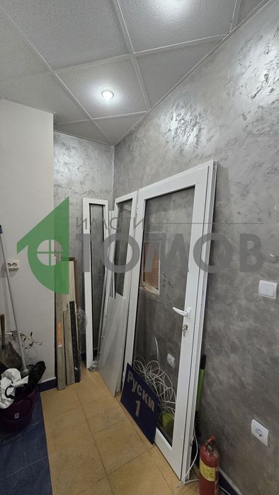 Дава се под наем Офис в Стара Загора, Център - 52 кв.м за 398.82 € - Снимка #5