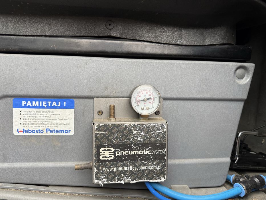 Iveco daily 2007 -3,5 t , se conduce cu cat B