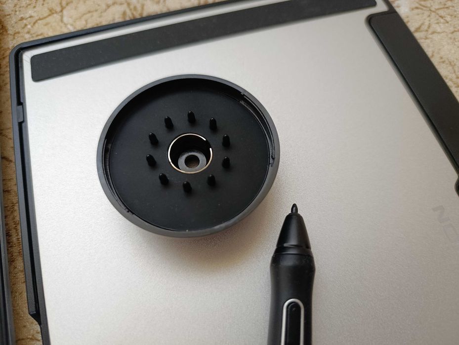 Таблет за рисуване HUION Kamvas PRO 13