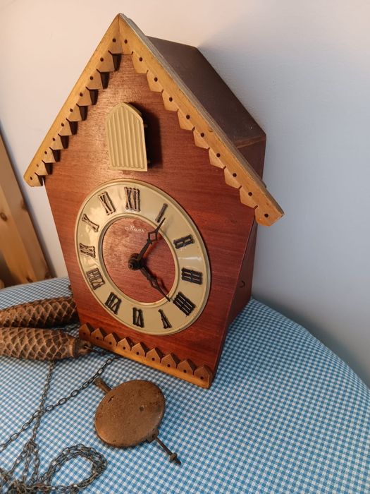 Ceas cu Cuc ,vechi rusesc, perioada comunista , ceas mecanic de perete