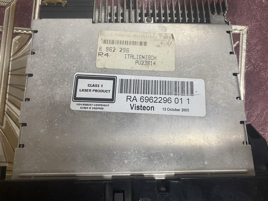 BMW BUSINES CD e90 e91 e92 e93 e87 e81 e82 e88 e84