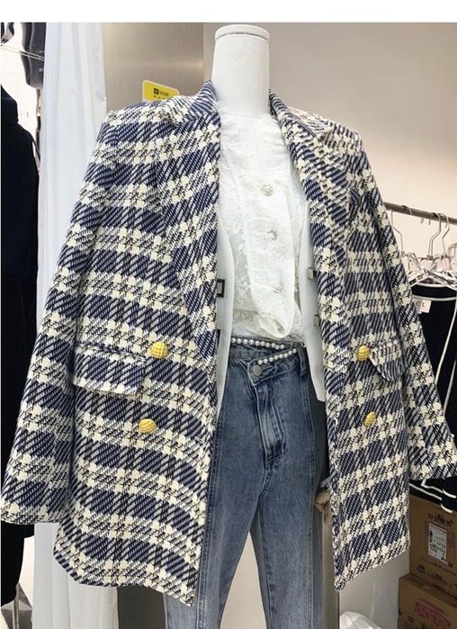 Твид костюм сатылады