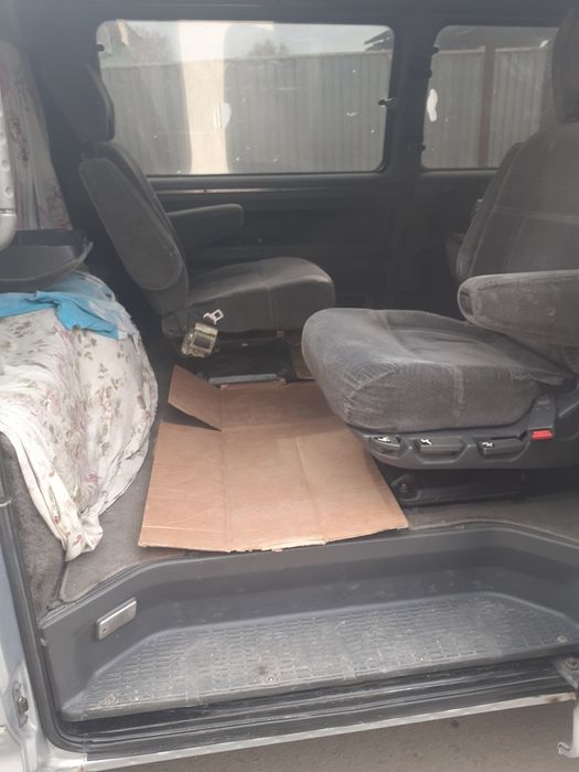 Продаём   митсубиси делику