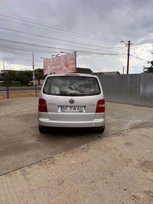 VOLKSWAGEN Touran 2005 — imagine 5
