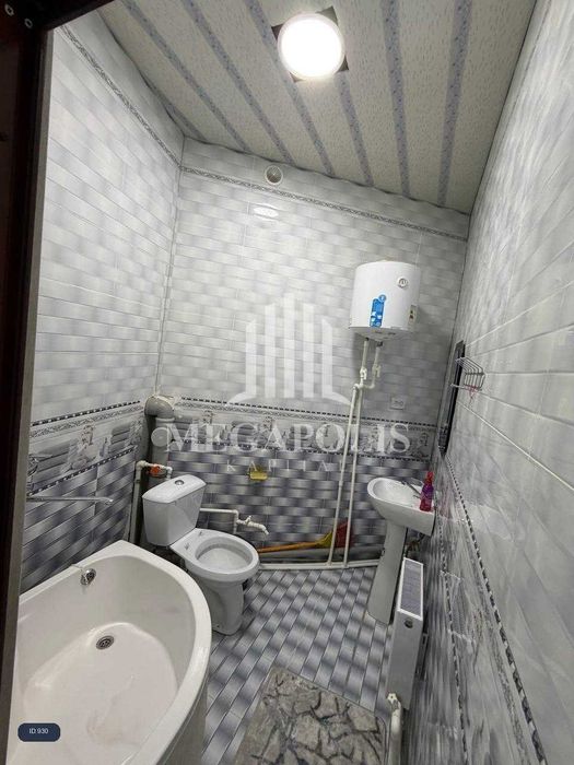 BUXORO, 6-MIKRORAYONDA 1x kvartira arzon narxda sotiladi.№930