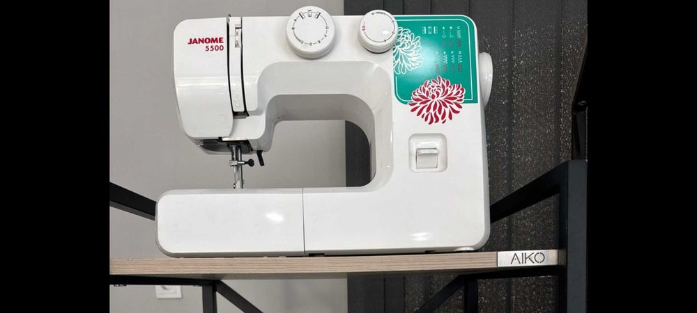 Janome original Yaponiya yangi karobka sotiladi.