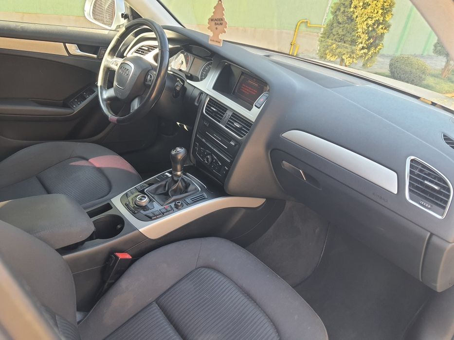 Audi A4 2.0 tdi, 143 cp, euro5, an 2011