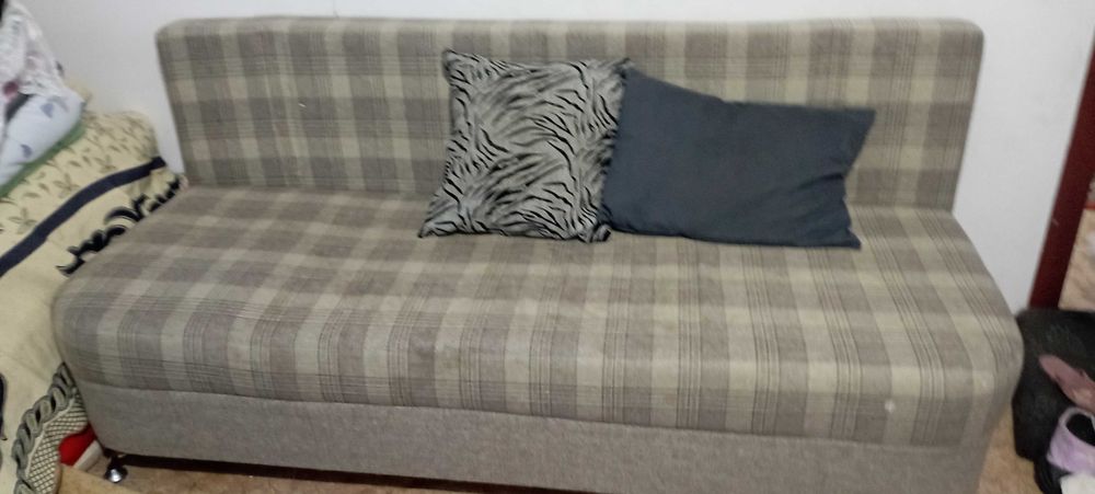 Тахта диван сатам