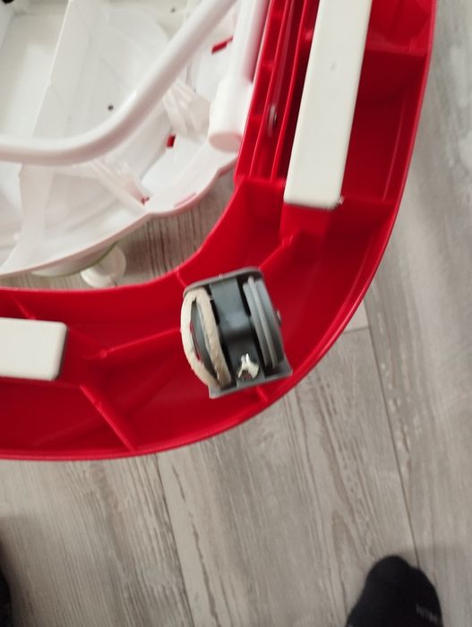 Продавам паяк за прохождане 2 бр.