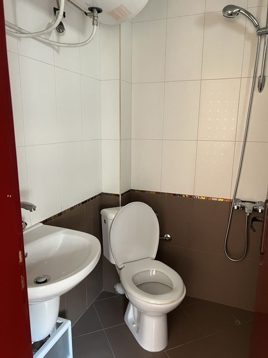 Дава се под наем Четиристаен апартамент в Велико Търново, Акация - 140 кв.м за 500 € - Снимка #12