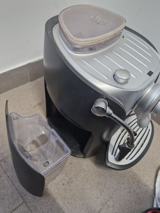 Aparat cafea Saeco Odea go