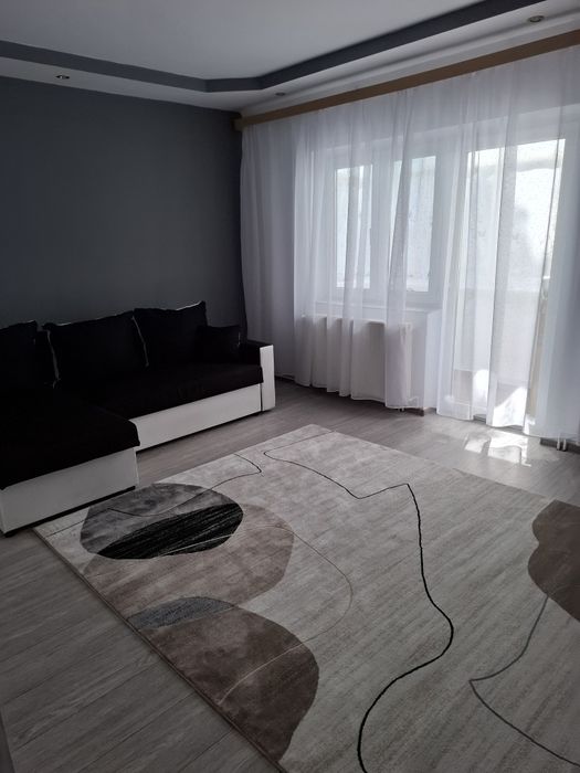Închiriem apartament 3 camere 320 €