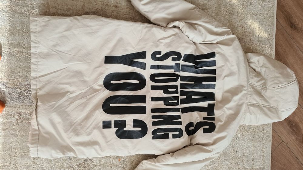 Зимняя куртка новая