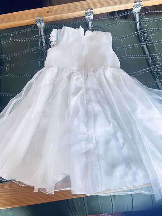 Отдам бесплатно детских вещи