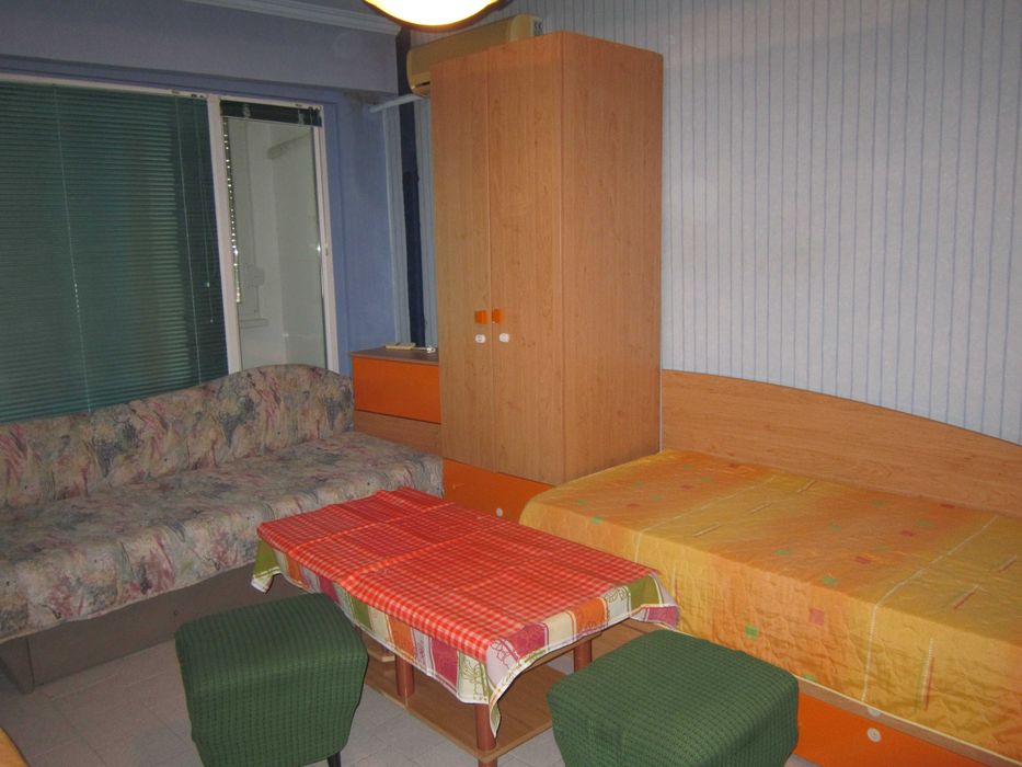 Дава се под наем Едностаен апартамент в Бургас, Славейков - 45 кв.м за 175 € - Снимка #13