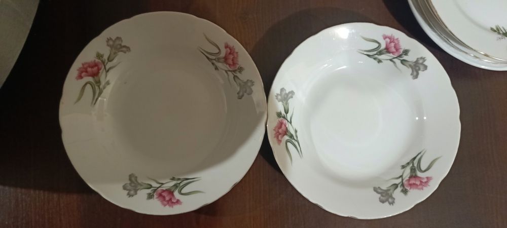 Посуда тарелки б/у Япония и шведция, без сколов