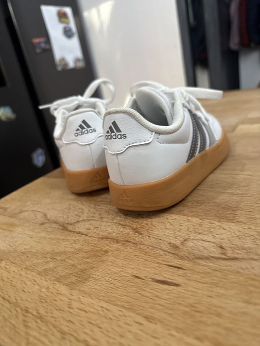 Adidas 28.5  noi