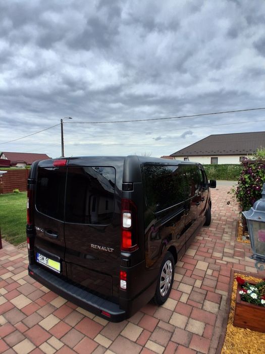 Vand RENAULT TRAFIC  8+1 model lung