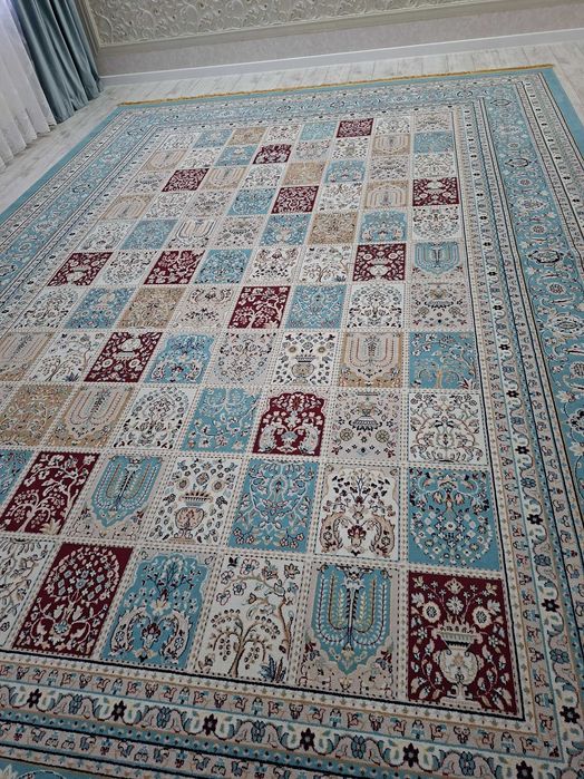 Продам ковер / Кілем сатамын