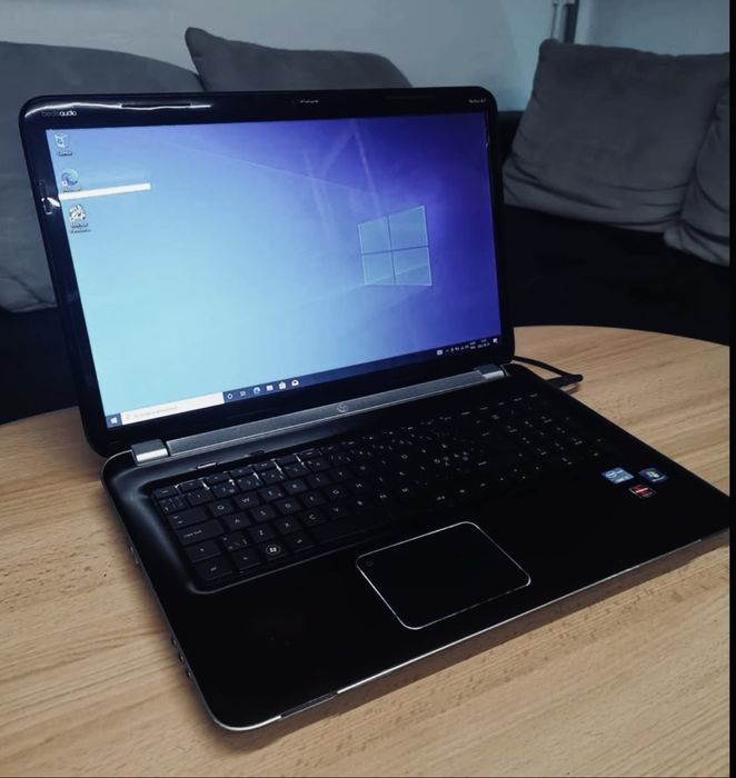 Latptop Hp Dv7 i7 ssd 512 gb