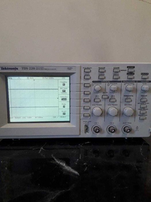 Osciloscop Tektronix TDS220