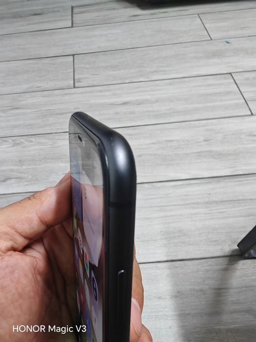 Iphone 11 128gb stare foarte buna