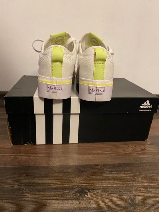 Маратонки Adidas Nizza Platform