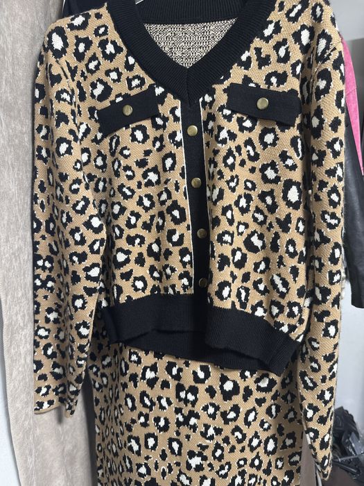 Compleu din tricot dama